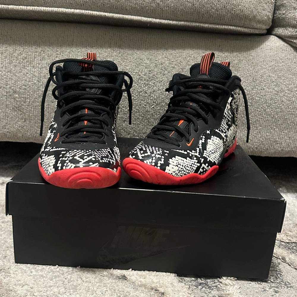 Nike Little Posite One - GS 7 (Used - Good Condition)